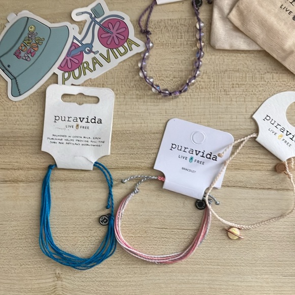 6 NWT Pura Vida bracelets - Picture 3 of 7